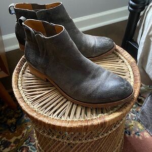 Kork-Ease Velma ankle bootie (rustic brown)